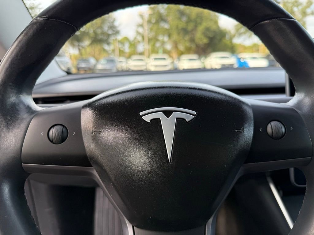 Used 2018 Tesla Model 3 Long Range image 22