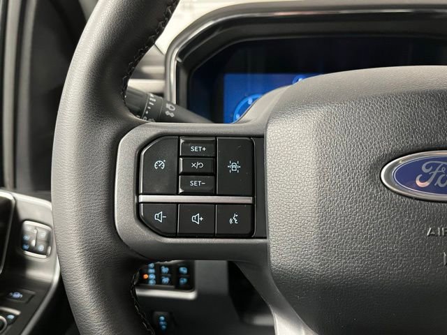 Used 2025 Ford F350 Lariat w/ Tremor Off-Road Package AWD/4WD image 29