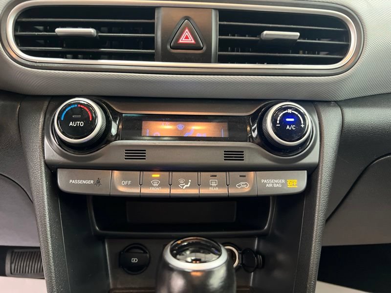 Used 2019 Hyundai Kona Limited FWD image 30