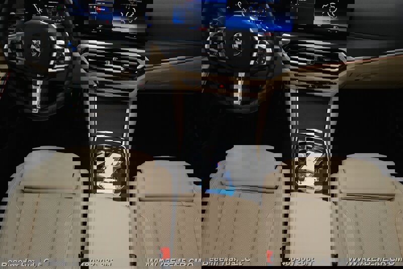 Used 2024 BMW 330i Sedan w/ M Sport Package RWD image 24