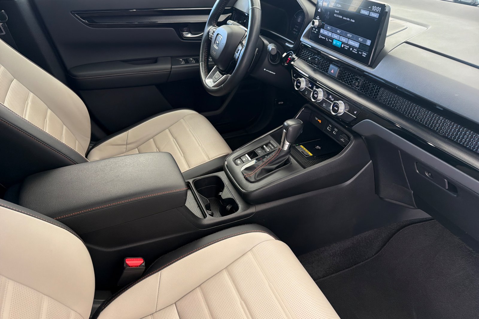 Used 2023 Honda CR-V Sport Touring image 16