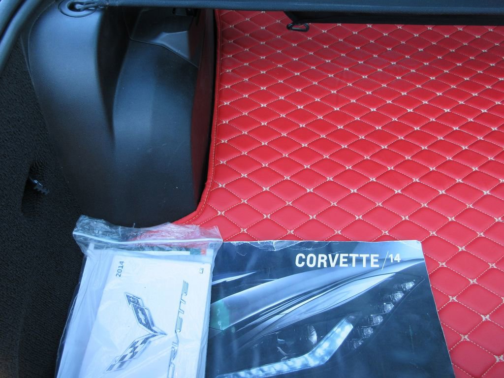 Certified 2014 Chevrolet Corvette Stingray Coupe w/ 3LT Preferred Equipment Group image 13