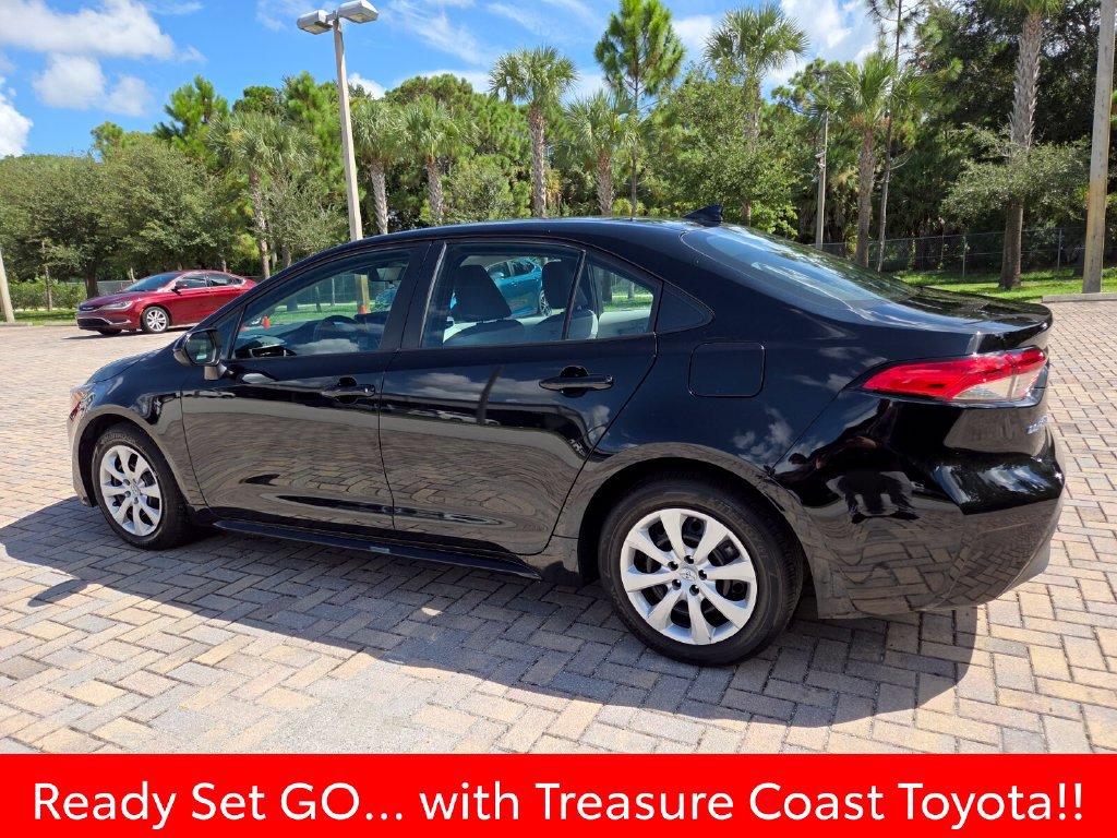 Certified 2024 Toyota Corolla LE FWD image 10