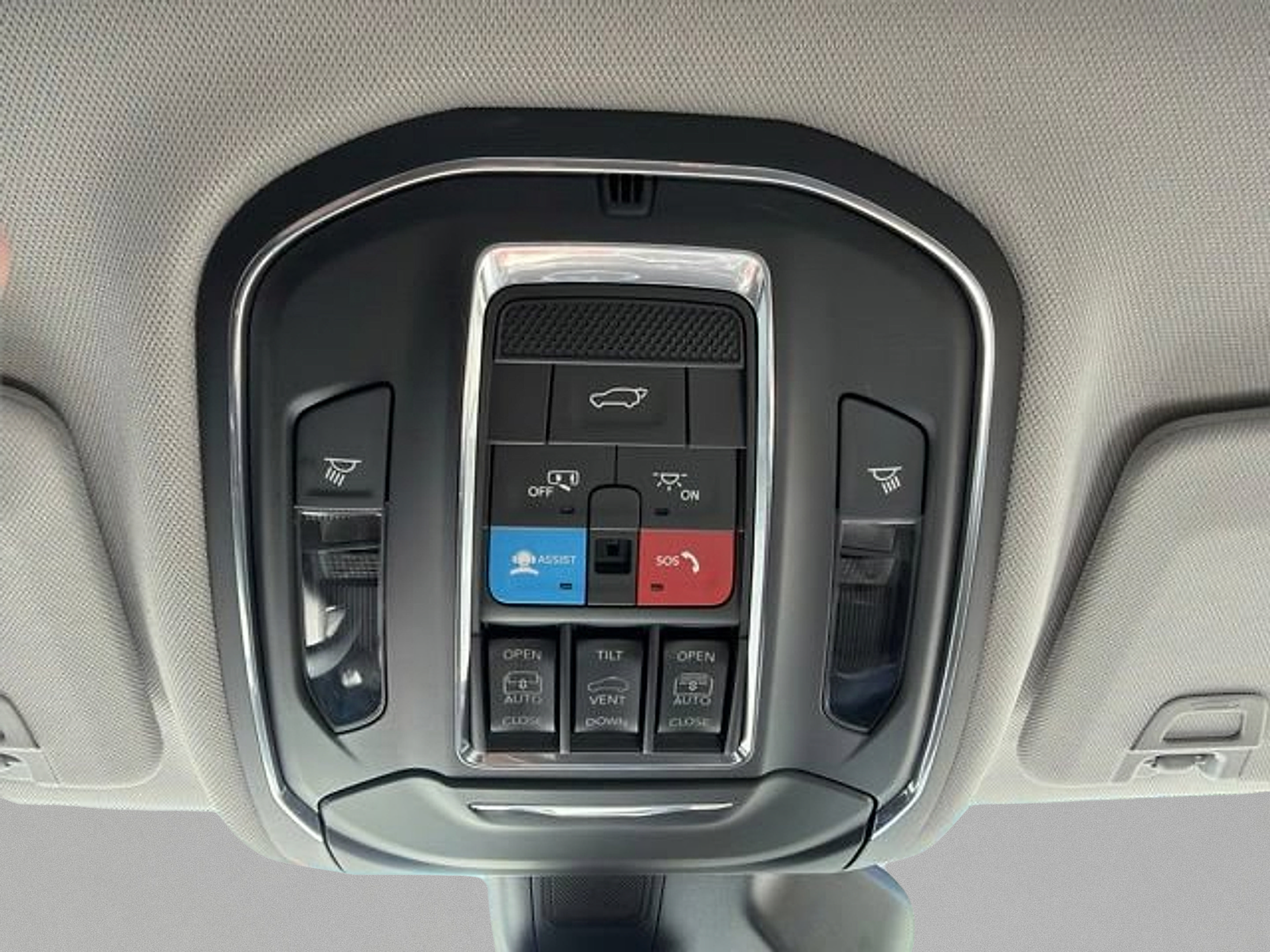 Certified 2023 Jeep Grand Cherokee Limited w/ Black Appearance Package AWD/4WD image 25