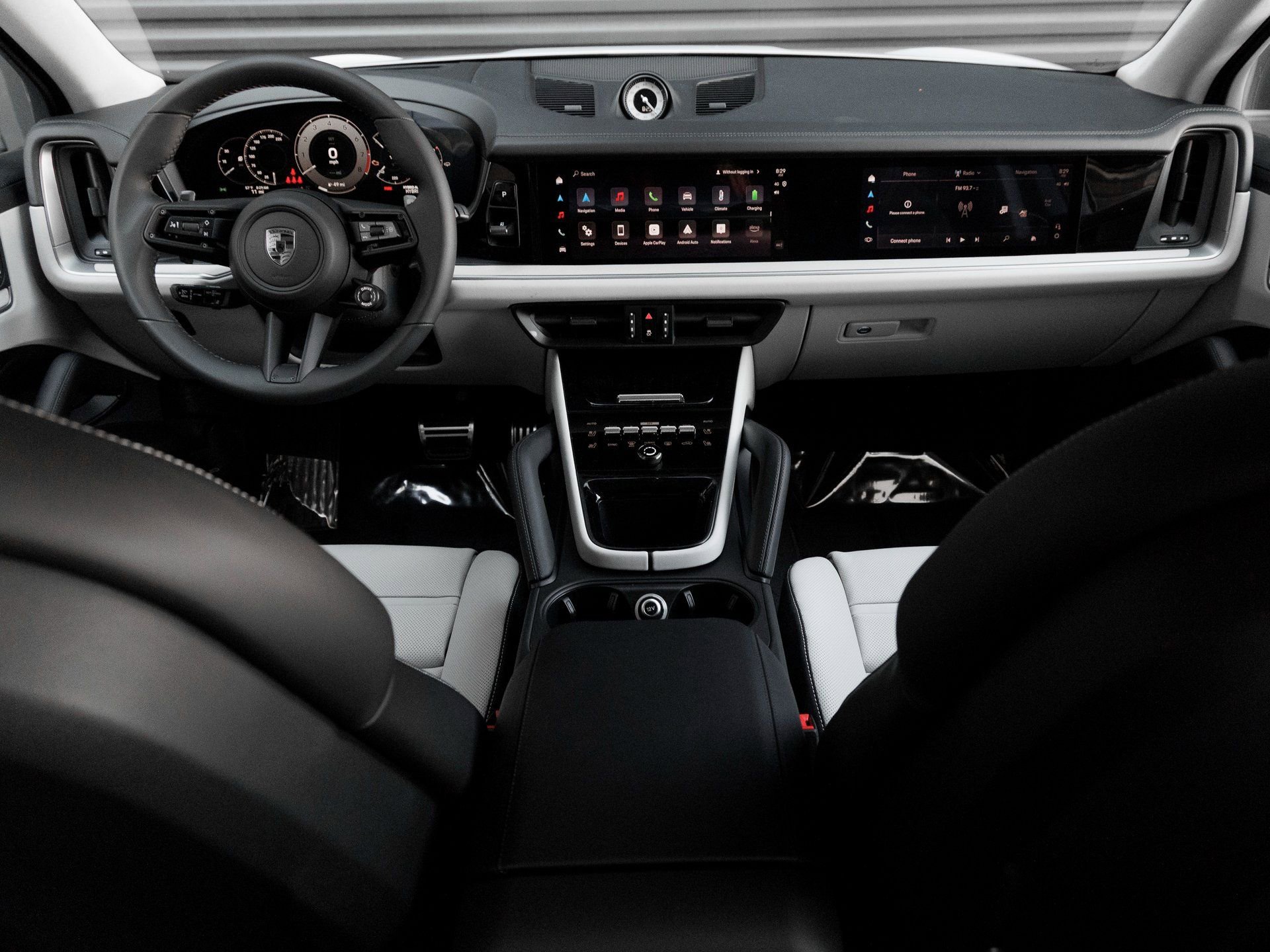 New 2026 Porsche Cayenne Turbo image 17