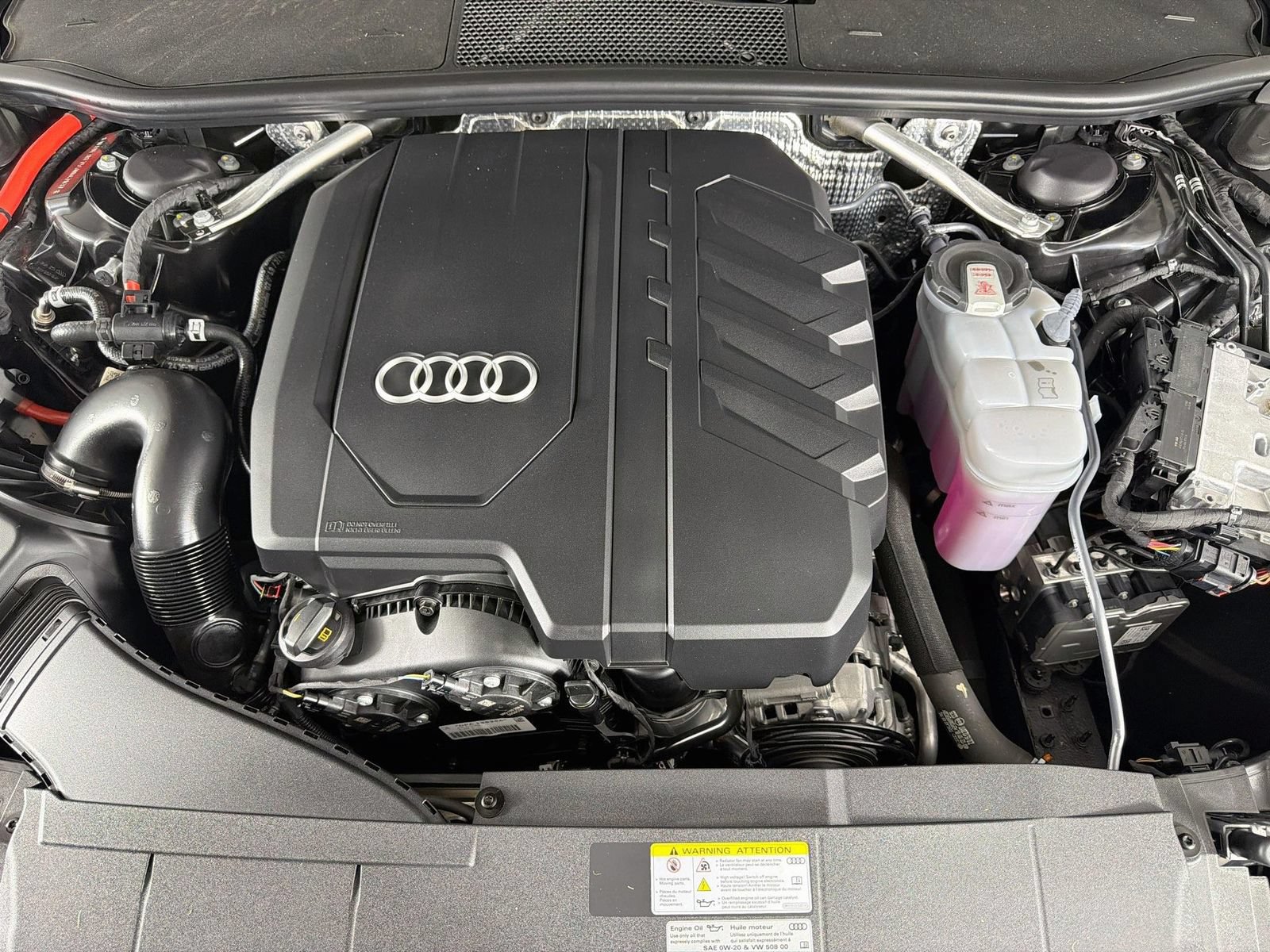 Certified 2025 Audi A6 Premium Plus w/ Premium Plus Package AWD/4WD image 32