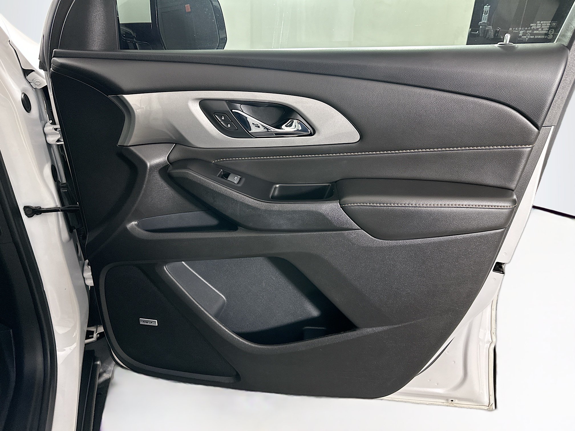 Used 2020 Chevrolet Traverse RS w/ LPO, Floor Liner Package AWD/4WD image 35