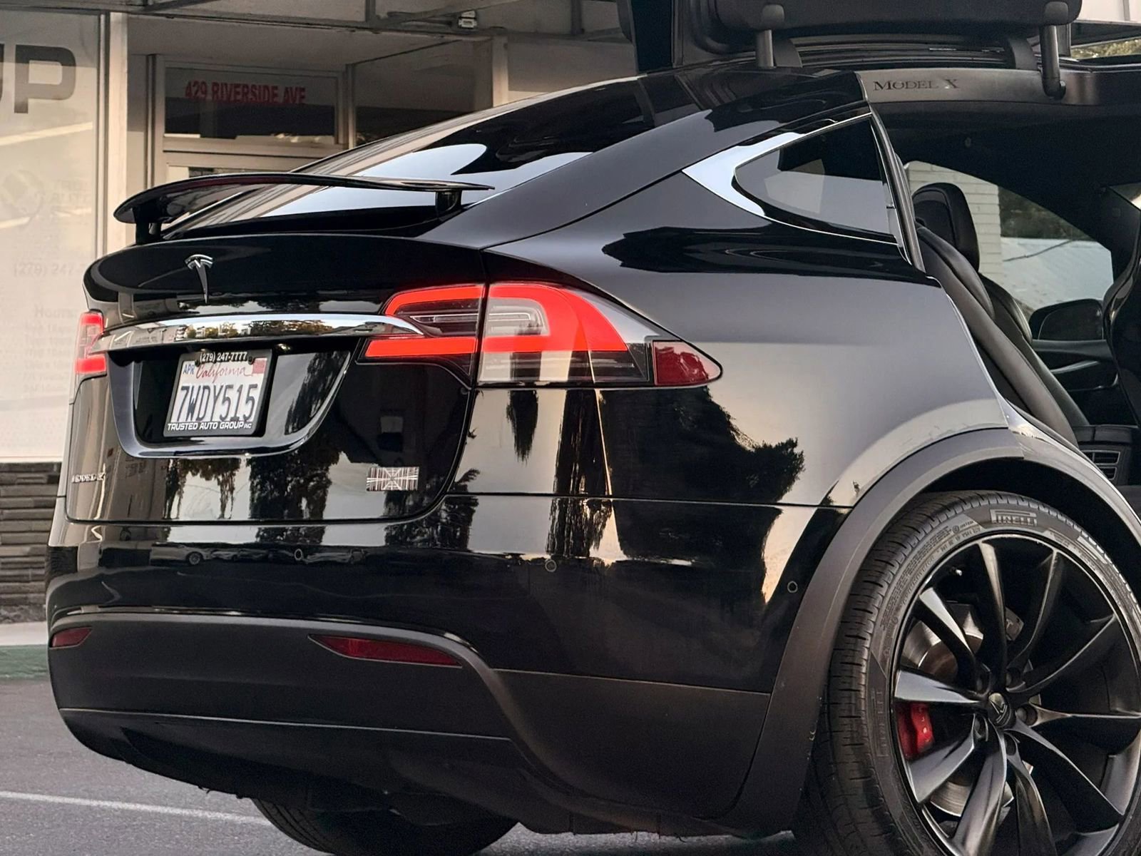 Used 2016 Tesla Model X 90D AWD/4WD image 9