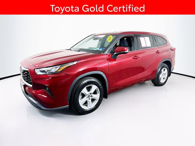 Certified 2020 Toyota Highlander LE image 5