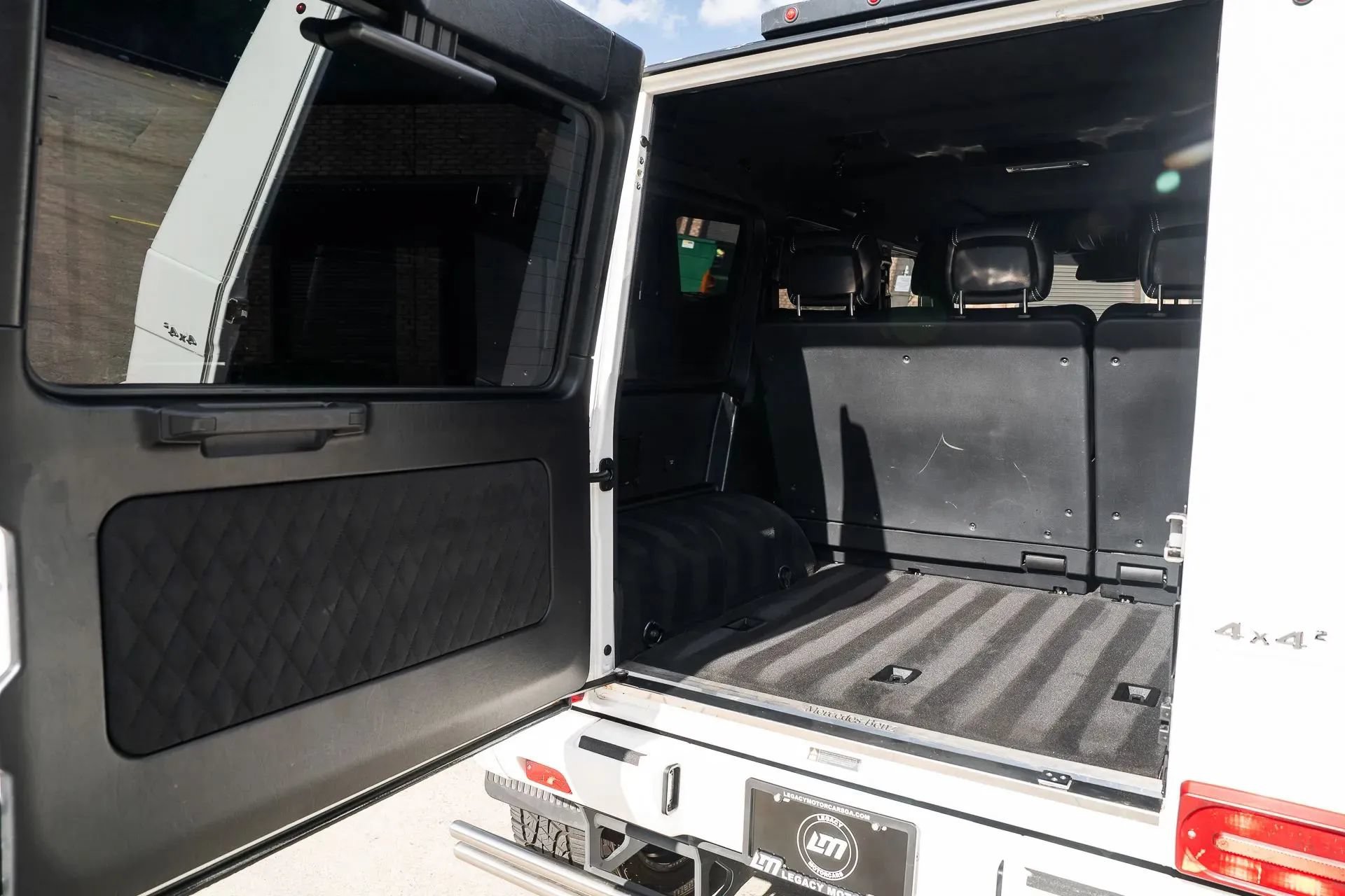 Used 2017 Mercedes-Benz G 550 Squared image 14