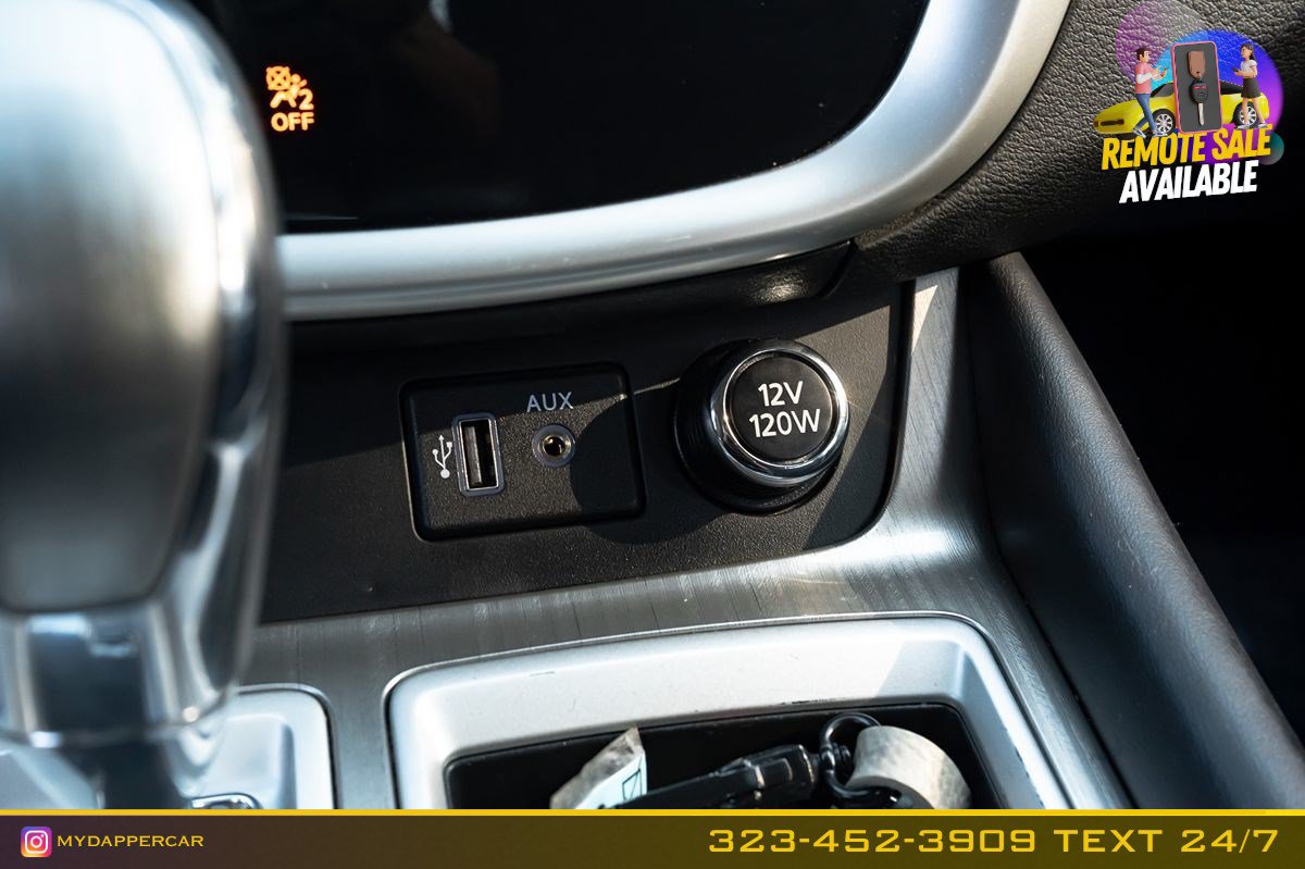 Used 2018 Nissan Murano SV AWD/4WD image 27
