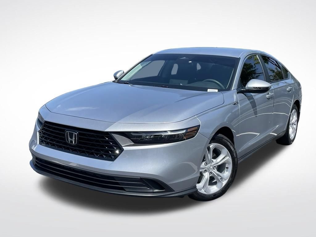 Certified 2025 Honda Accord LX image 6