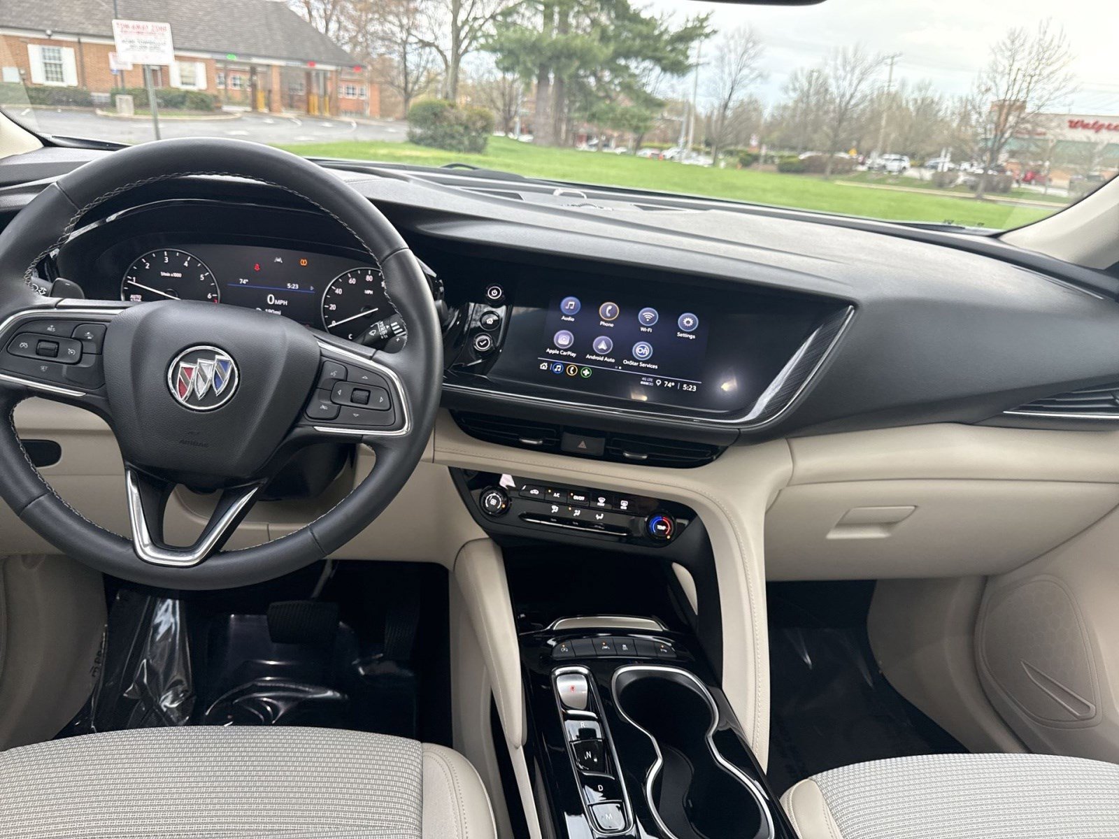 Used 2023 Buick Envision Preferred image 22