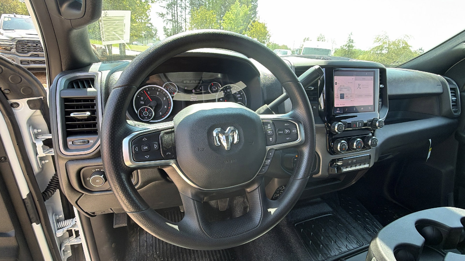 New 2026 RAM 5500 Tradesman w/ Chrome Appearance Group AWD/4WD image 22