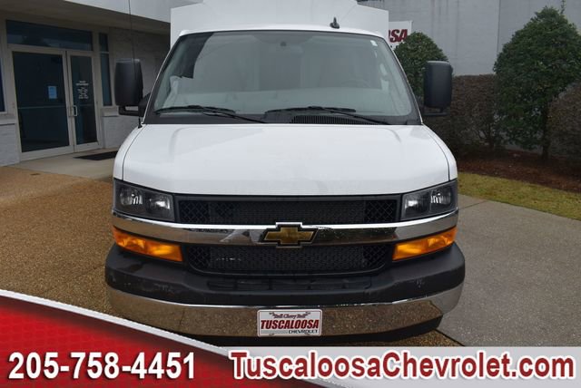 New 2025 Chevrolet Express 3500 w/ Power Convenience Package RWD image 4
