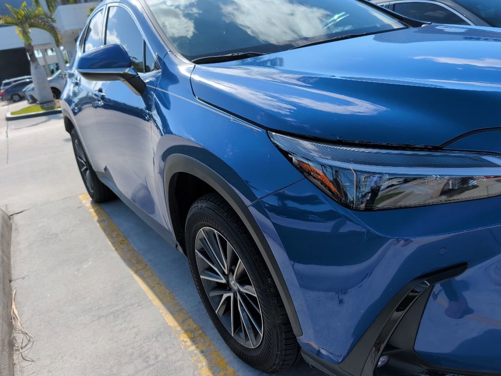 Used 2025 Lexus NX 350h AWD w/ Accessory Package (Z2) image 1