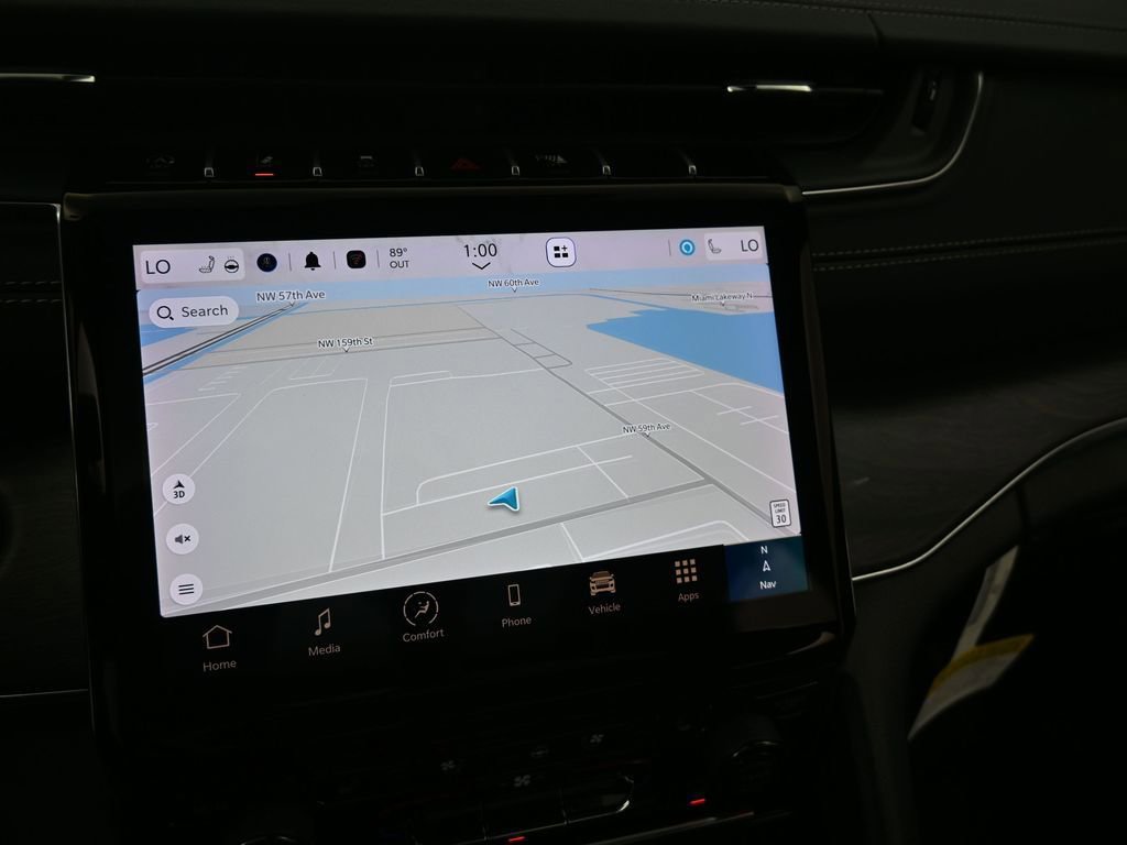 Used 2024 Jeep Grand Cherokee Overland w/ Luxury Tech Group IV image 28