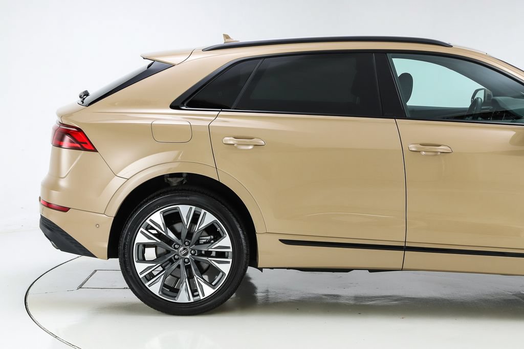 Used 2025 Audi Q8 Premium Plus AWD/4WD image 24