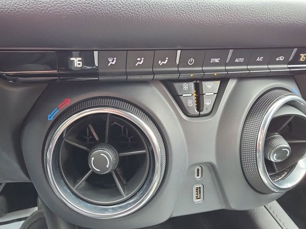 Certified 2020 Chevrolet Blazer LT w/ LPO, Floor Liner Package image 16