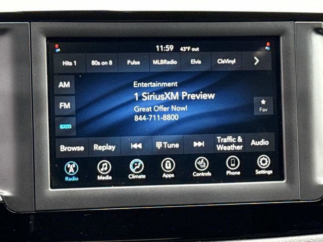 Used 2020 Chrysler Voyager LX w/ Cold Weather Group image 16