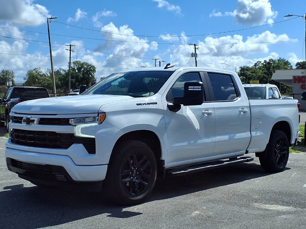 Used 2024 Chevrolet Silverado 1500 RST w/ True North Edition Plus AWD/4WD image 3
