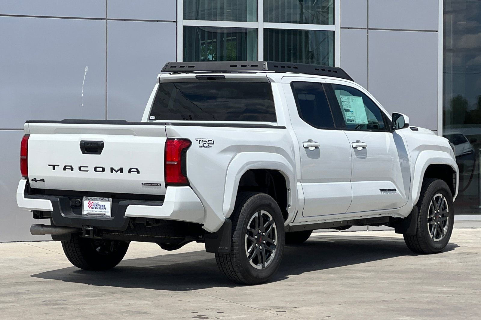 Certified 2025 Toyota Tacoma TRD Sport image 4