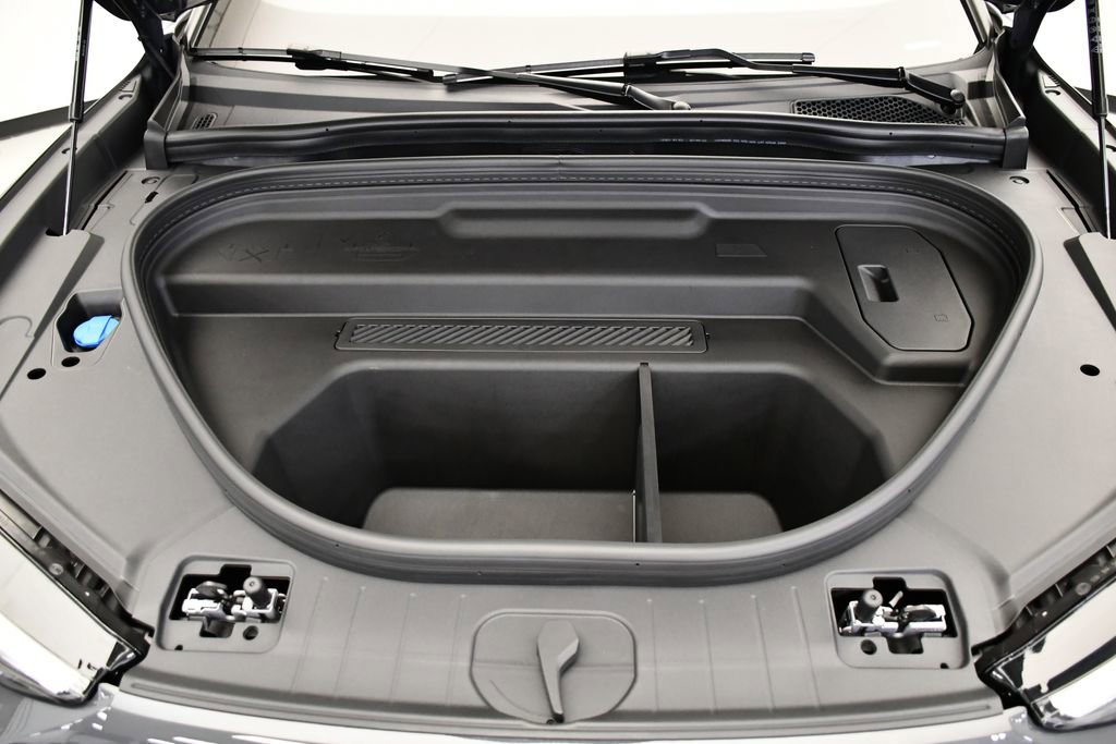 New 2025 Audi Q6 e-tron Premium Plus image 11
