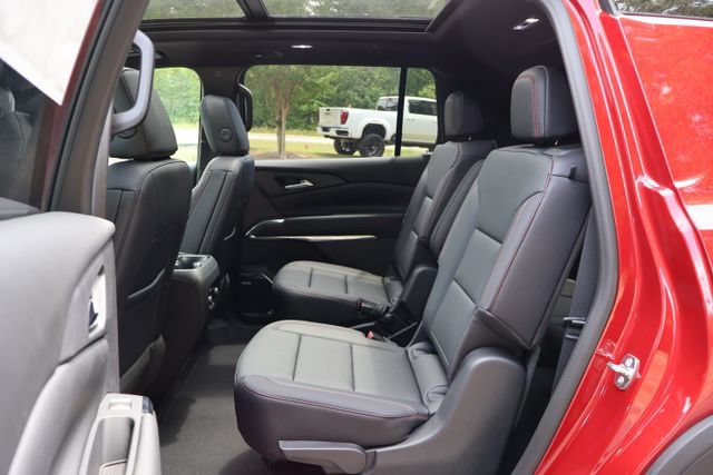 New 2026 Chevrolet Traverse Z71 w/ Enhanced Driving Package AWD/4WD image 20