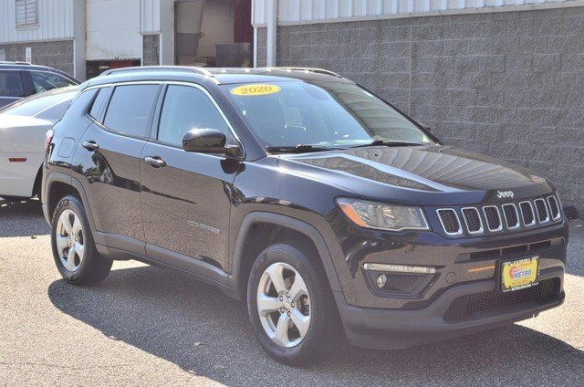Used 2020 Jeep Compass Latitude w/ Cold Weather Group image 2