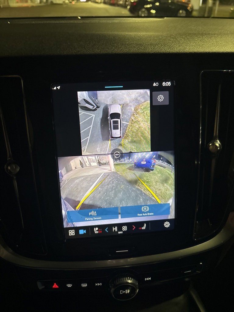 Certified 2025 Volvo V60 B5 Cross Country Plus image 8