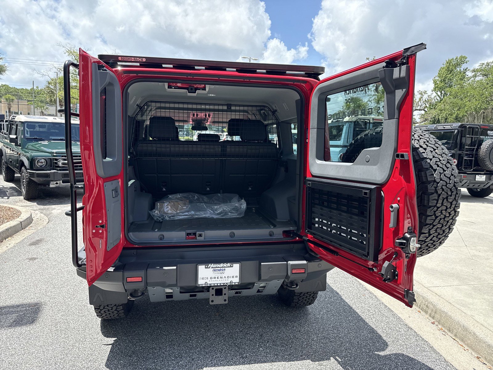 Used 2025 INEOS Grenadier image 27