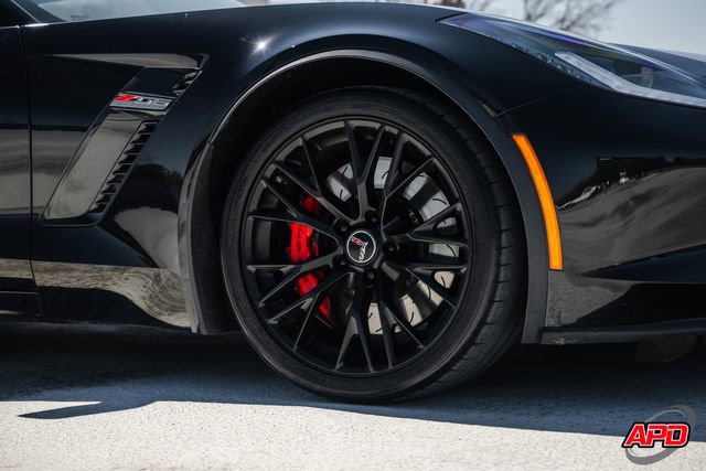 Used 2015 Chevrolet Corvette Z06 w/ 3LZ Preferred Equipment Group image 44