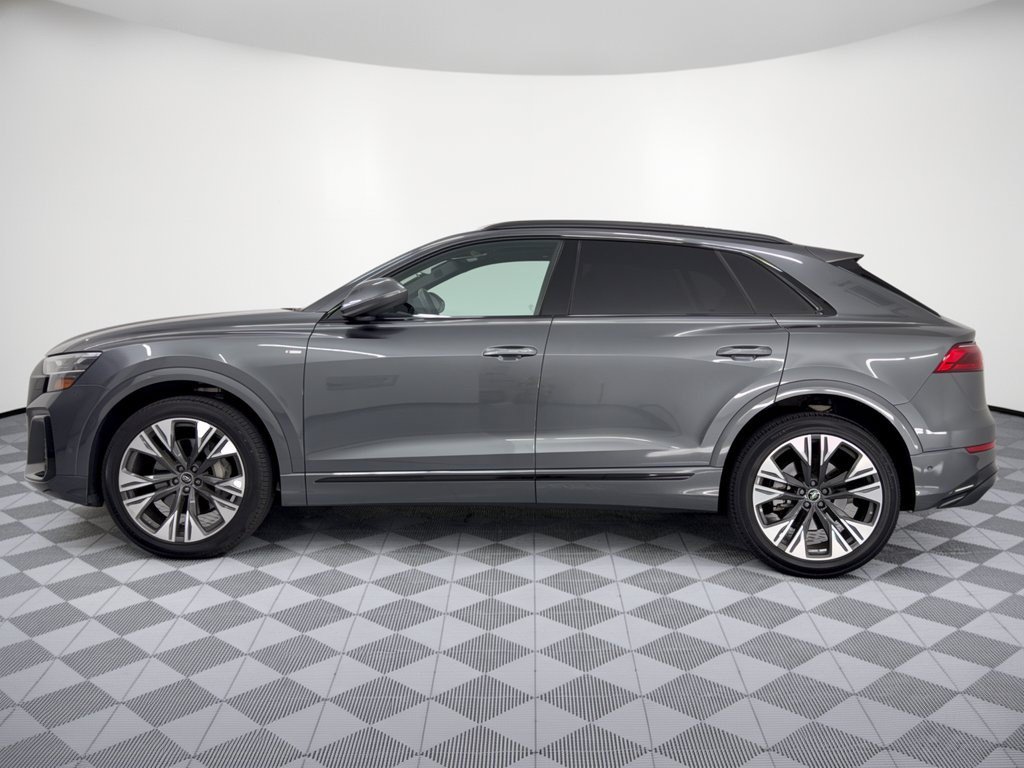 Used 2026 Audi Q8 Premium Plus AWD/4WD image 2