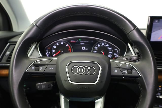 Used 2023 Audi Q5 2.0T Premium w/ Convenience Package image 14