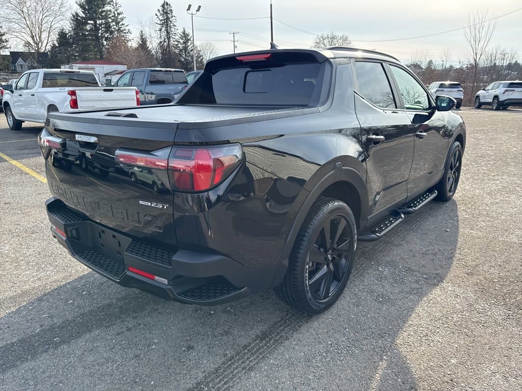 Used 2024 Hyundai Santa Cruz Night image 3