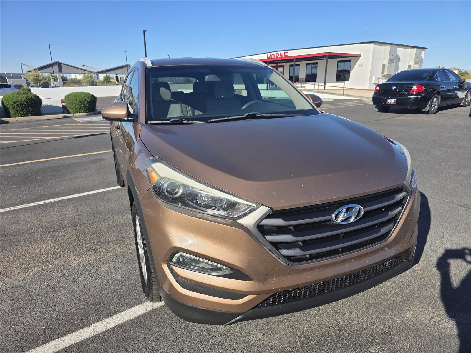 Used 2016 Hyundai Tucson SE w/ Option Group 02 FWD image 1