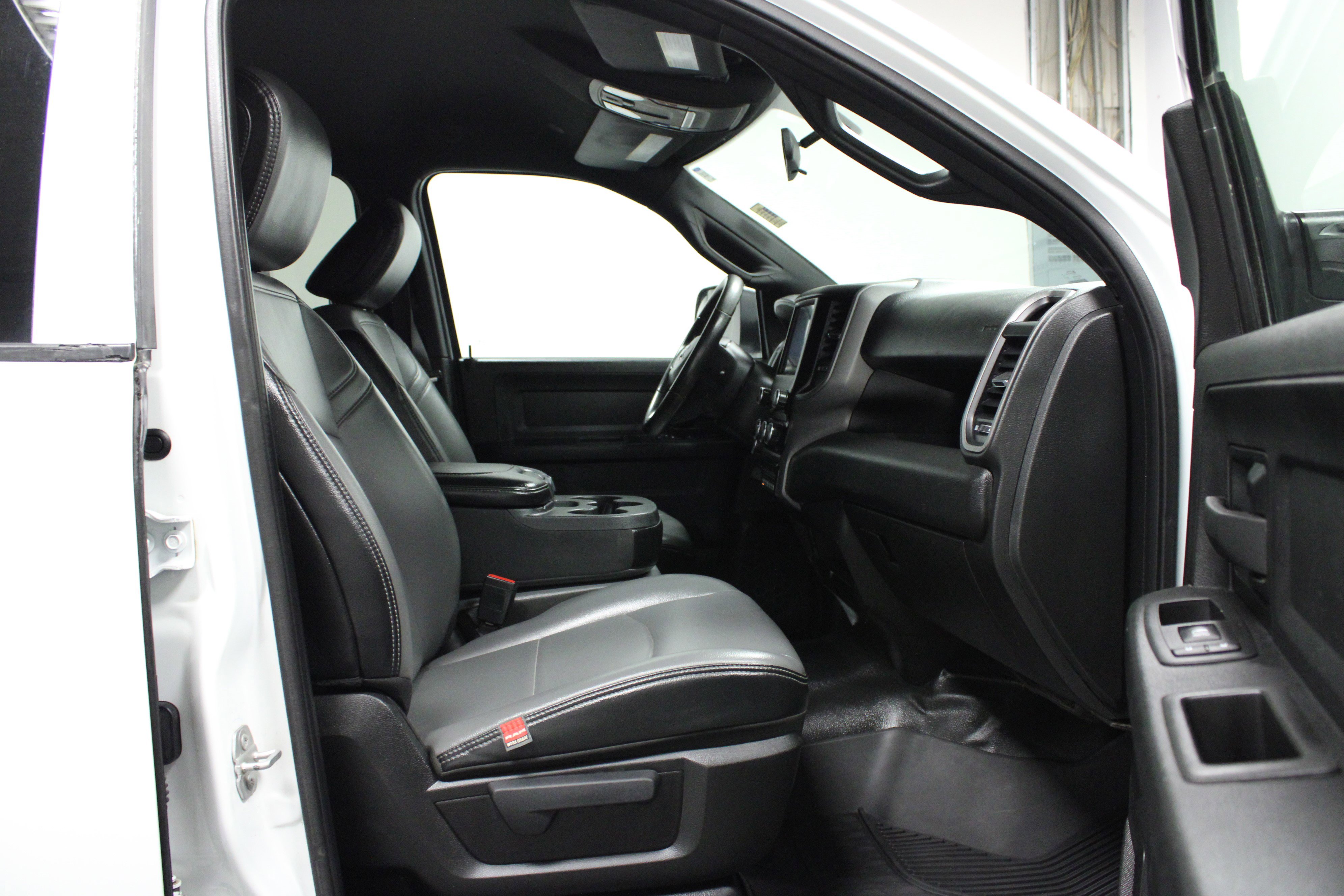 Used 2022 RAM 2500 Tradesman AWD/4WD image 16
