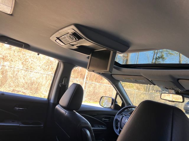 Used 2016 Honda Pilot Touring image 30