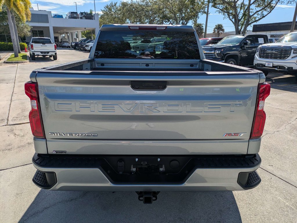 Used 2026 Chevrolet Silverado 1500 RST RWD image 5