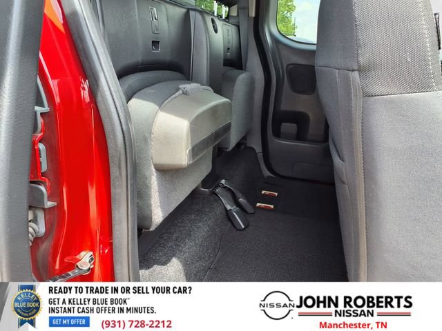 Used 2022 Nissan Frontier SV w/ Technology Package AWD/4WD image 17