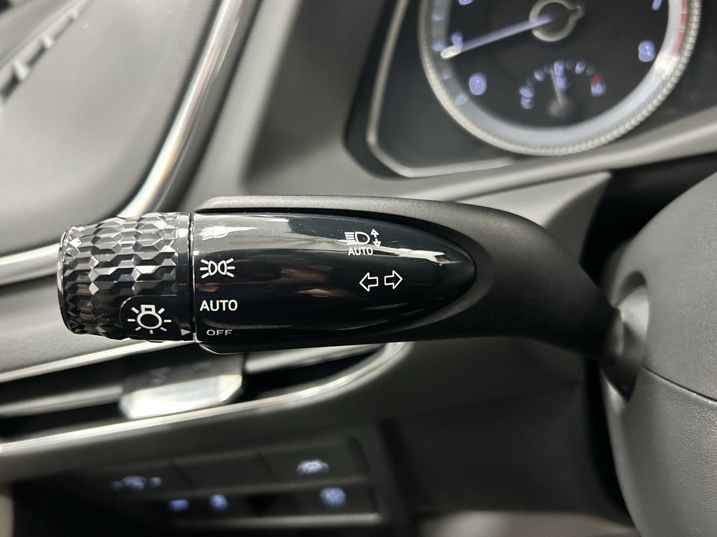 Used 2023 Hyundai Sonata SEL image 13