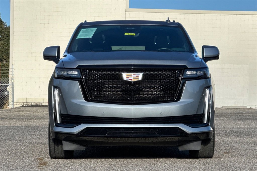 Used 2023 Cadillac Escalade ESV Sport Platinum image 9