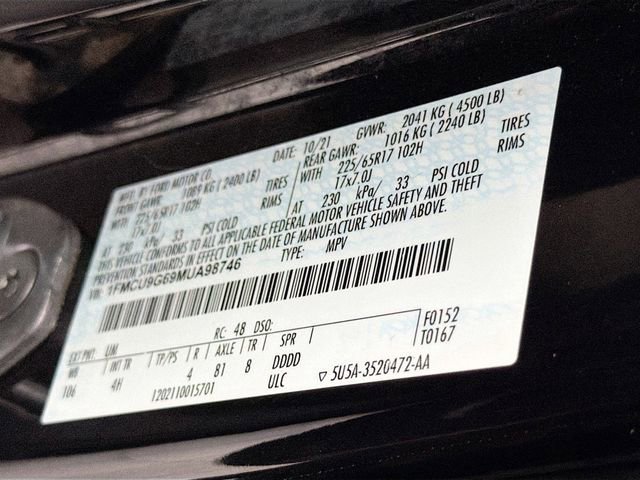 Used 2021 Ford Escape SE w/ Cold Weather Package image 31