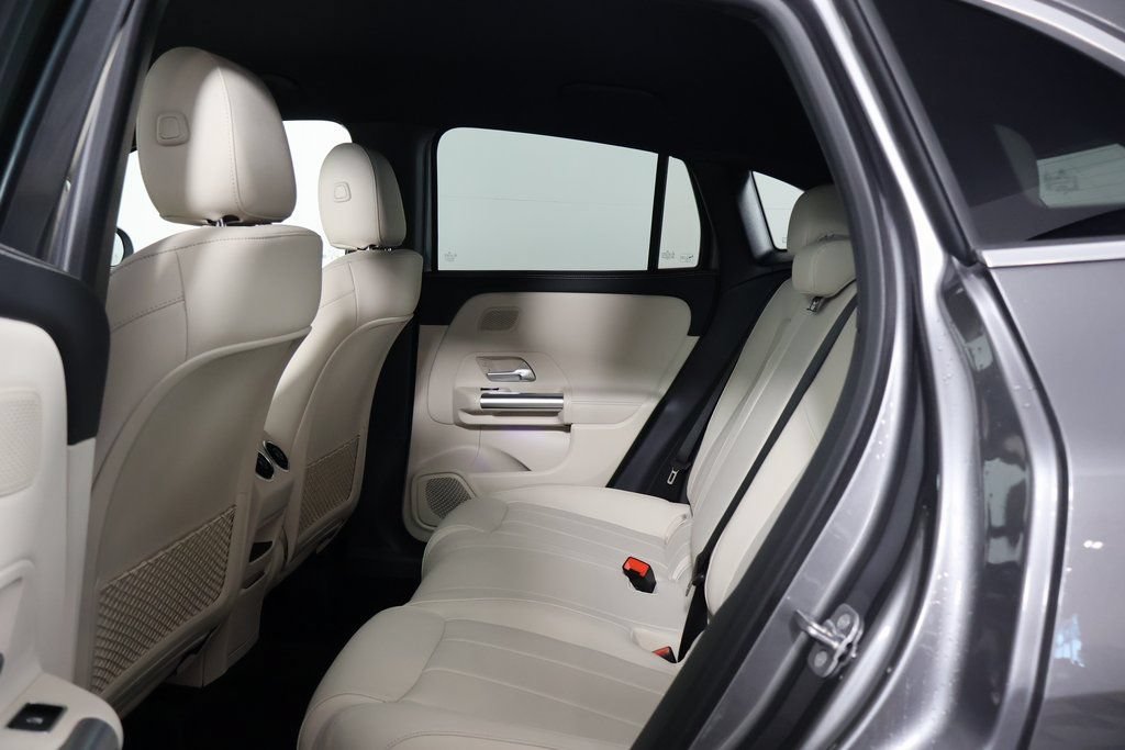 New 2026 Mercedes-Benz GLA 250 image 6