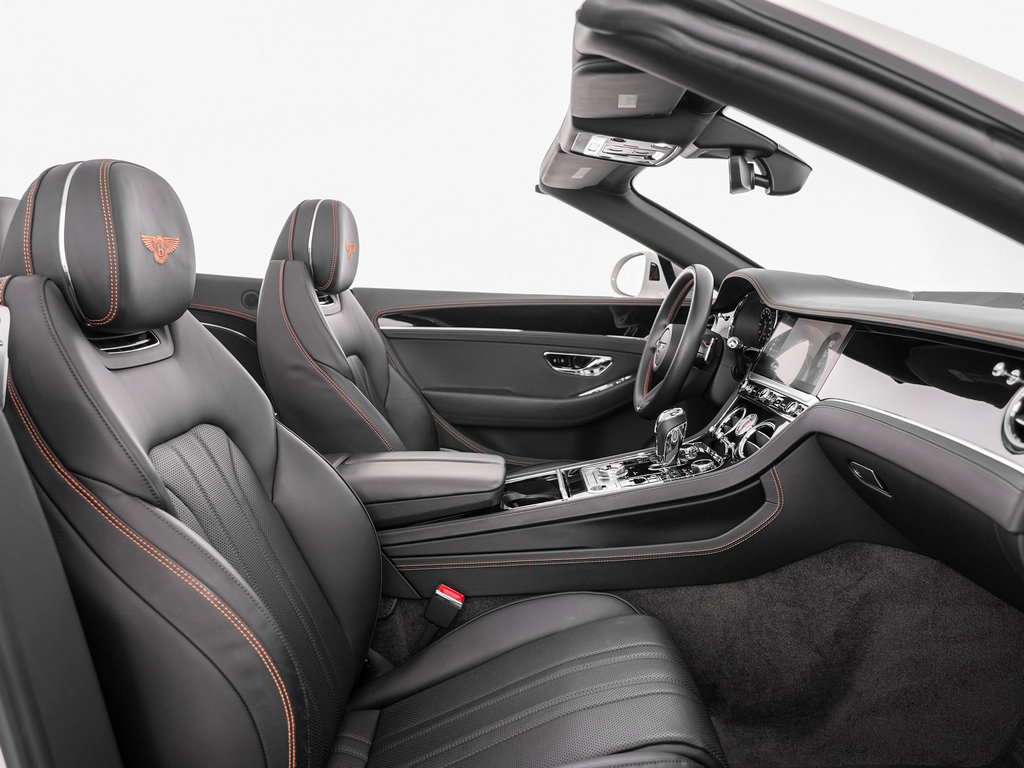 Used 2023 Bentley Continental GT V8 AWD/4WD image 25