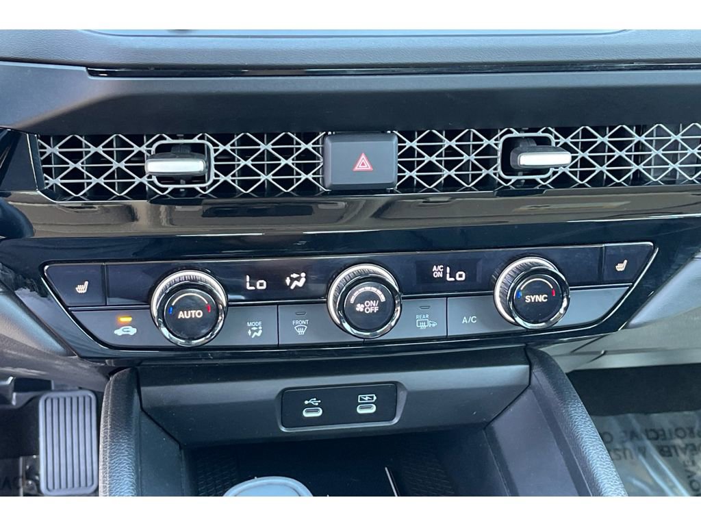 Certified 2025 Honda Accord EX-L image 27