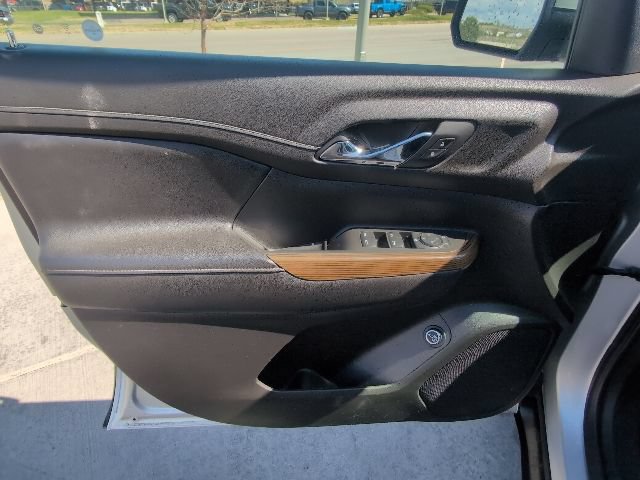 Used 2019 GMC Acadia SLE AWD/4WD image 10