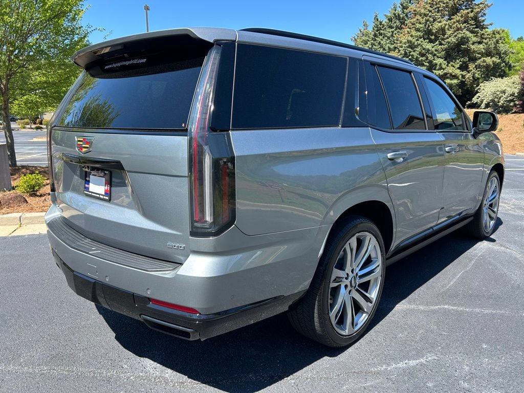 Used 2025 Cadillac Escalade Sport Platinum w/ LPO, Floor Liner Package AWD/4WD image 29