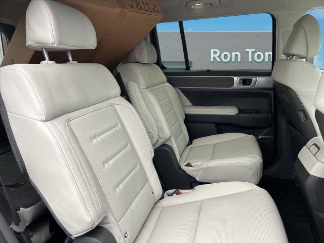 New 2026 Hyundai Santa Fe Calligraphy image 12