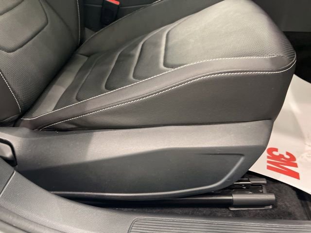 Used 2024 Volkswagen Jetta SEL FWD image 21